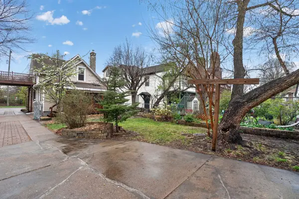 321 22nd Avenue Ne, Minneapolis, MN 55418