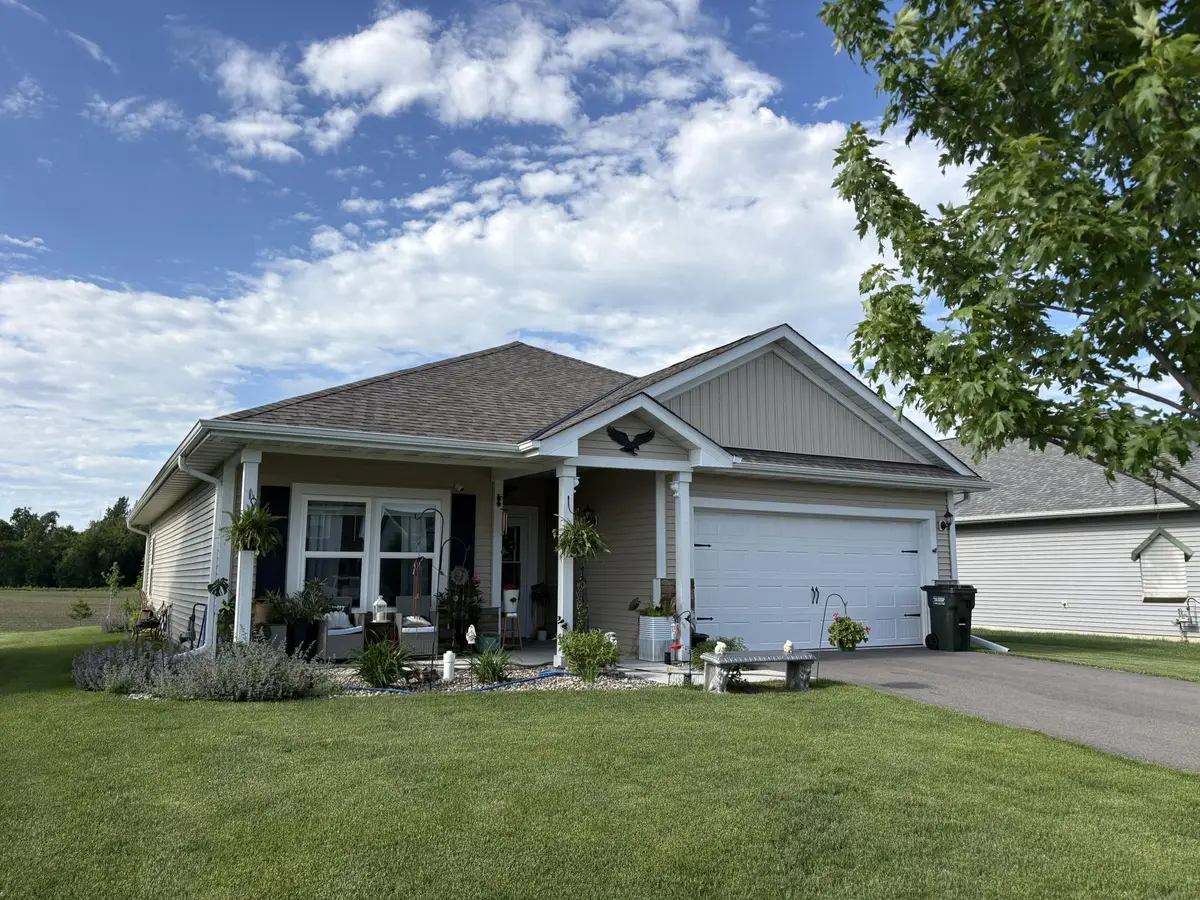 501 Valley Drive W, Annandale, MN 55302 - #1