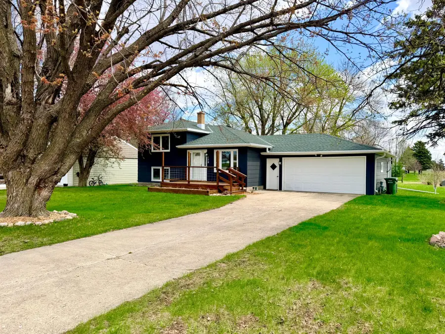 520 Frontier Road, Brewster, MN 56119 - #3