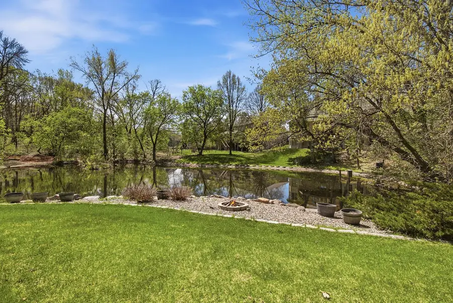 1316 Summit Oaks Drive, Burnsville, MN 55337 - #2