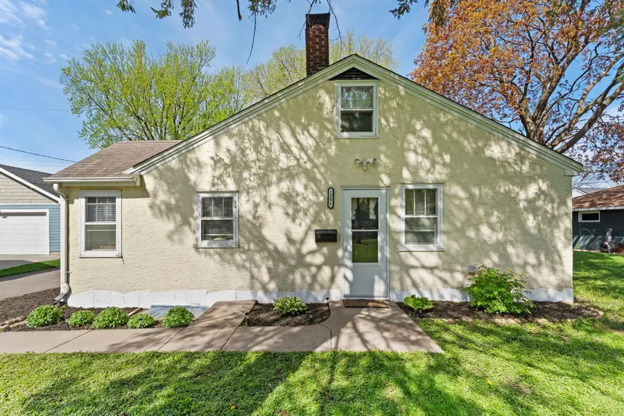 1291 Mackubin Street, Saint Paul, MN 55117 - #2