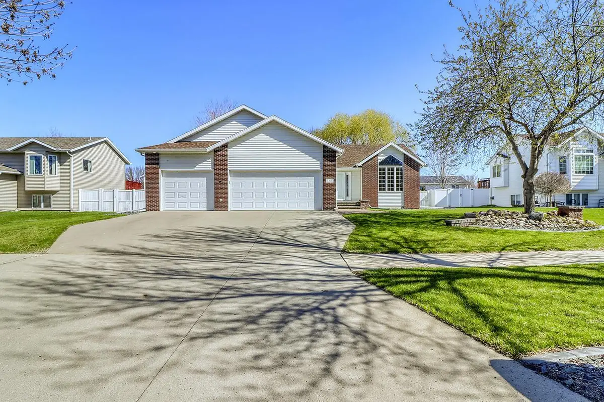 3319 45th Avenue S, Fargo, ND 58104 - #1