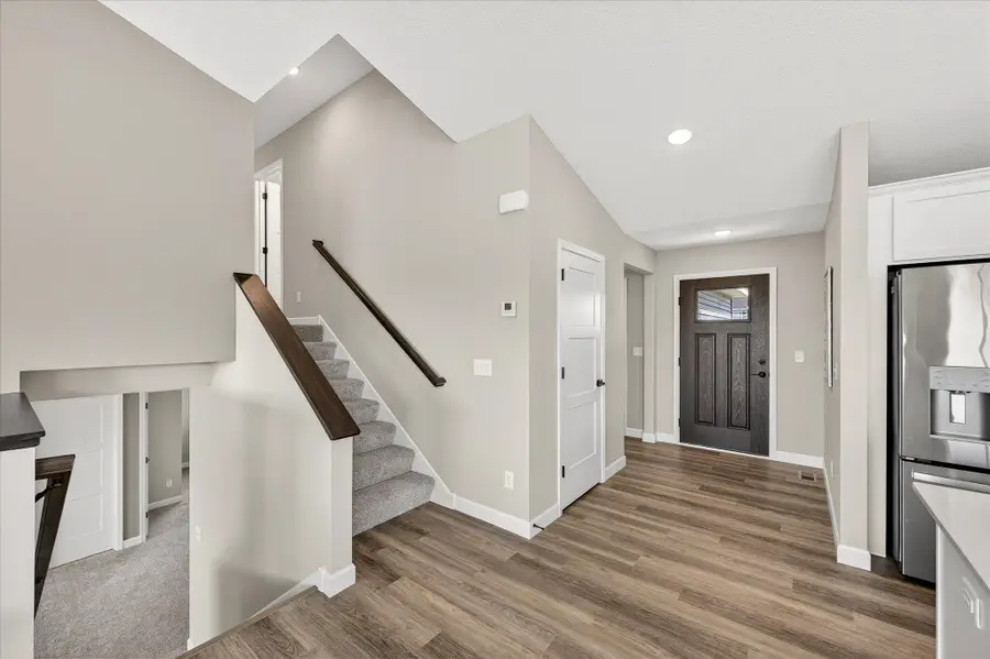 1401 Woods Road Ne, Isanti, MN 55040 - #2