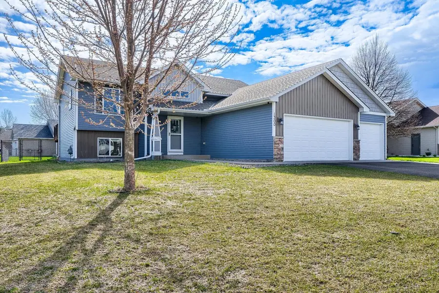 1300 Ironwood Court Sw, Isanti, MN 55040 - #2