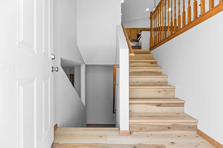 5263 50th Avenue S, Fargo, ND 58104 - #3