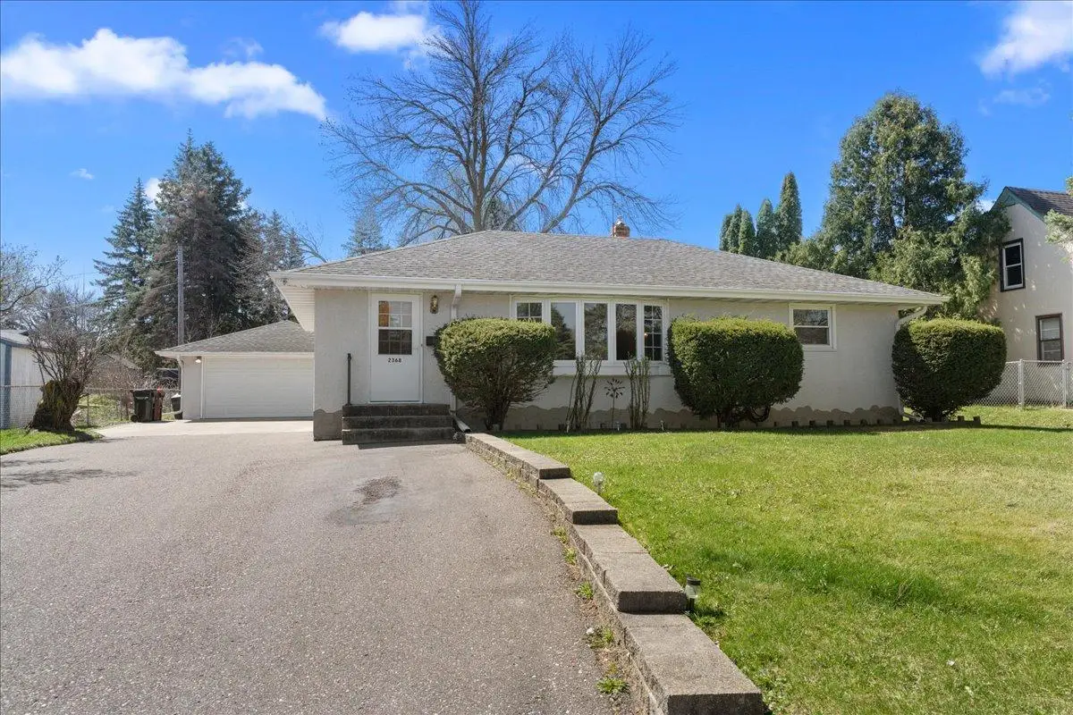 2368 Holloway Avenue E, Maplewood, MN 55109 - #1