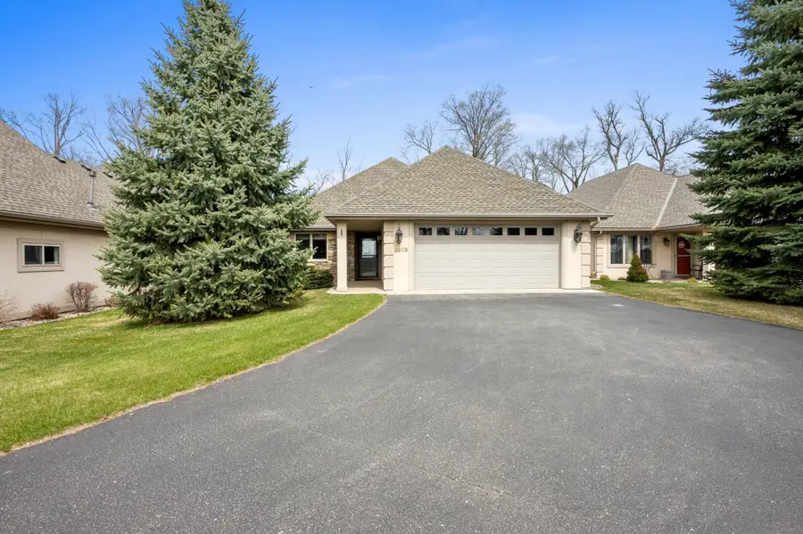 3909 Geneva Golf Club Drive Ne, Alexandria, MN 56308 - #3