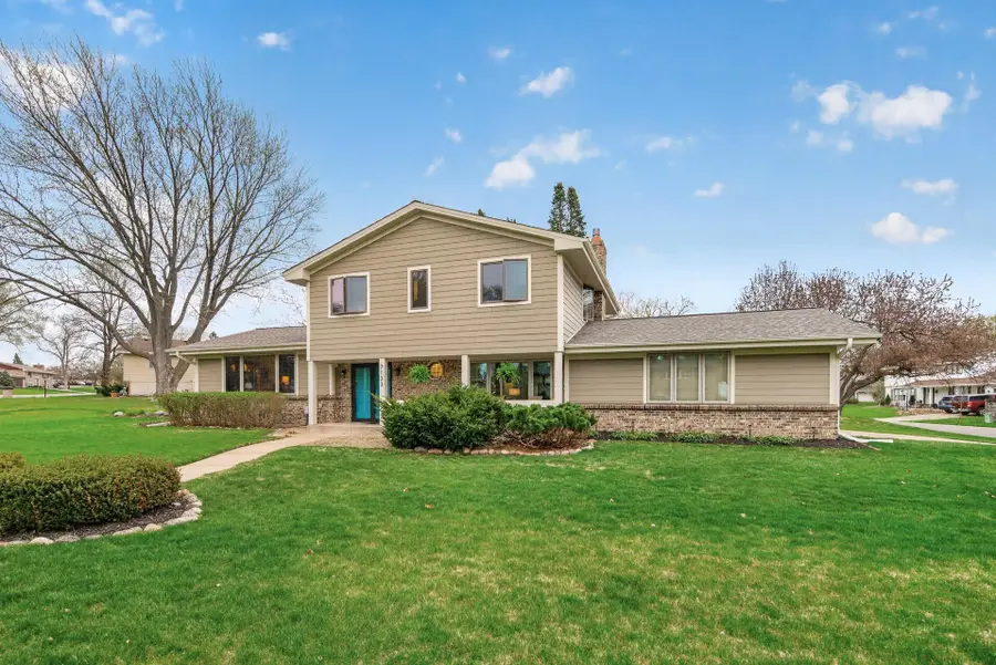 7133 Montrose Road, Woodbury, MN 55125 - #3