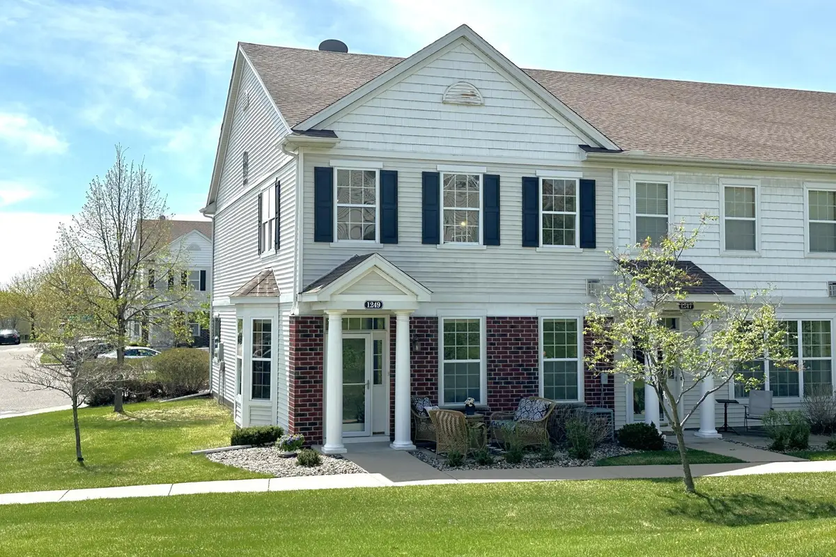 1249 Chateau Avenue #405, Maplewood, MN 55109 - #1