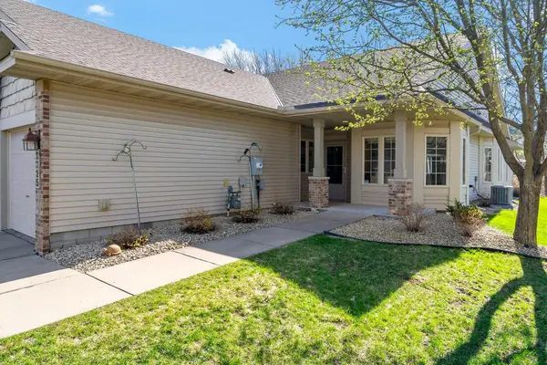 2325 Gresham Avenue N, Oakdale, MN 55128