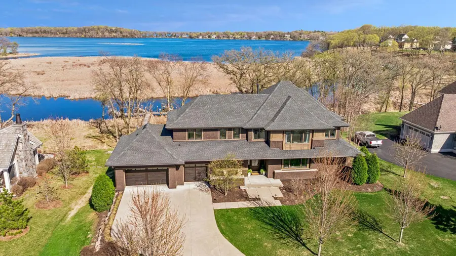 3776 Woodland Cove Parkway, Excelsior, MN 55331 - #2