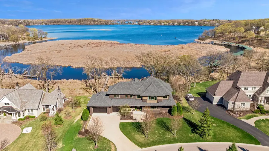 3776 Woodland Cove Parkway, Excelsior, MN 55331 - #3