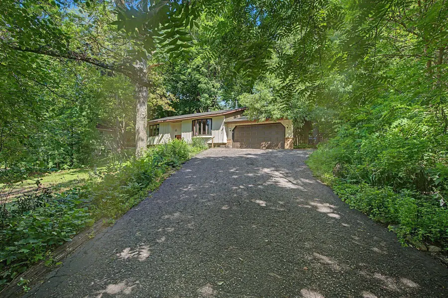 760 Ponderosa Drive, Chanhassen, MN 55317 - #2