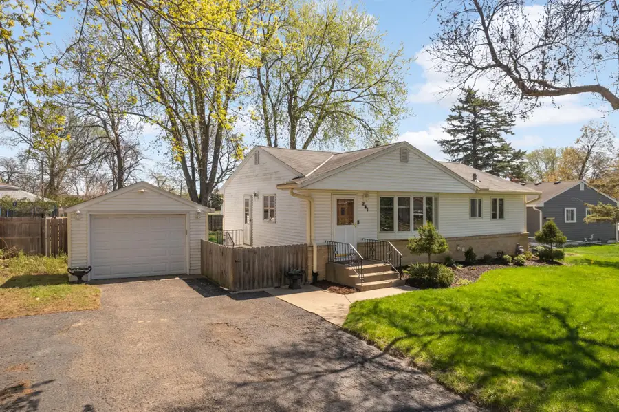 241 9th Avenue Nw, New Brighton, MN 55112 - #2