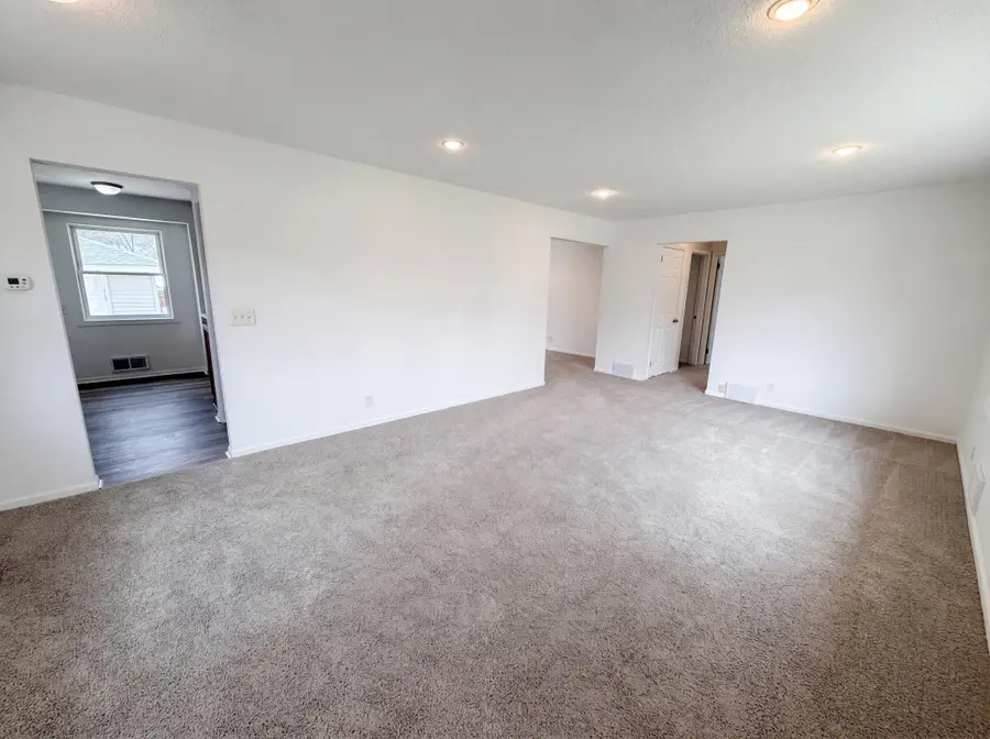 6319 Perry Avenue N, Minneapolis, MN 55429 - #3