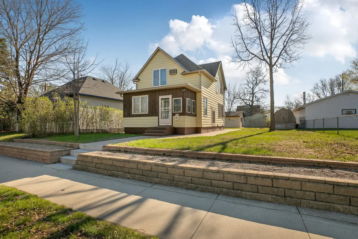 426 20th Avenue N, Saint Cloud, MN 56303 - #1