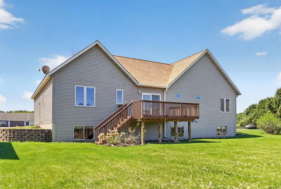 31770 Lakeview Drive, Lake City, MN 55041 - #3