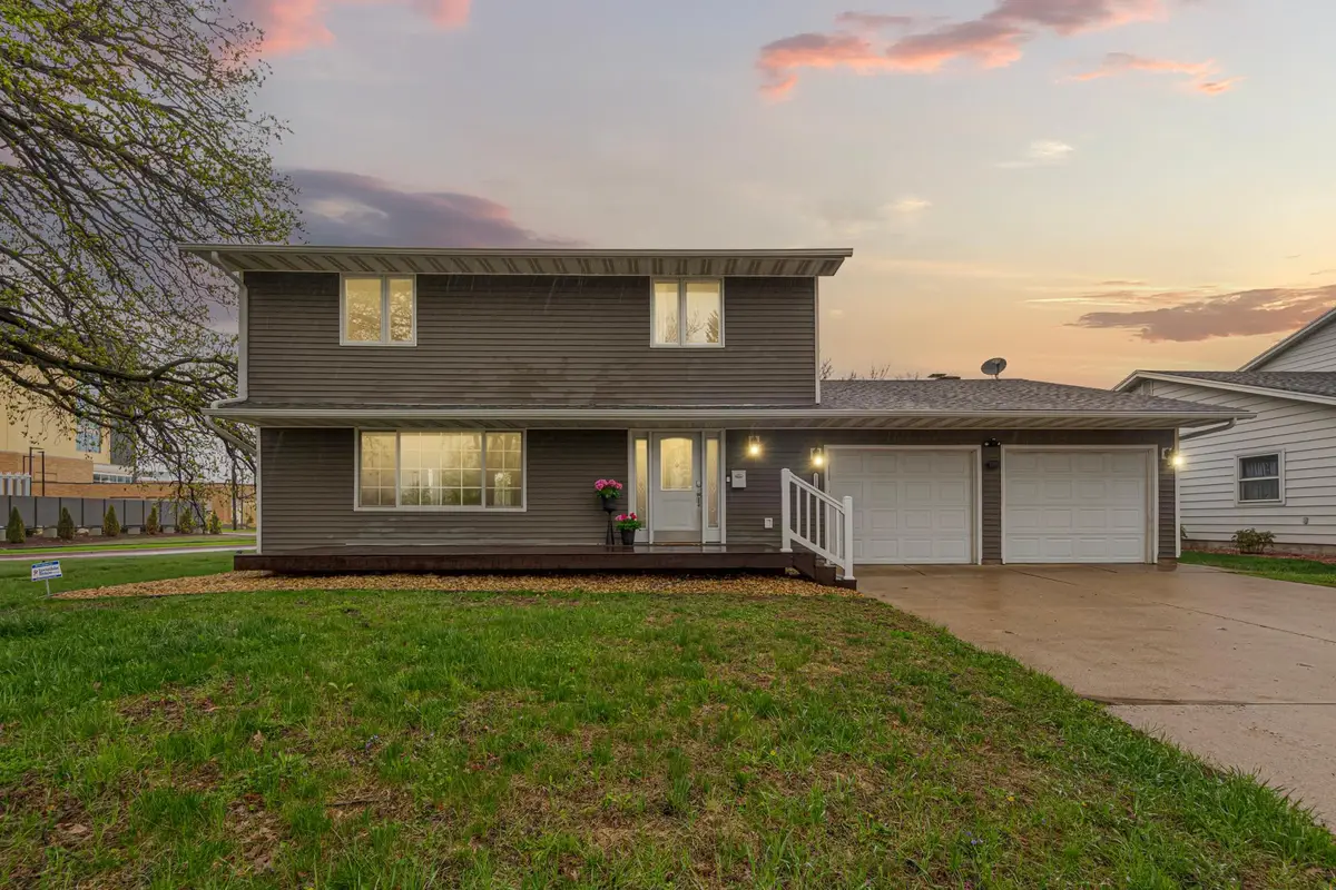 1110 Anderson Drive, Mankato, MN 56001 - #1