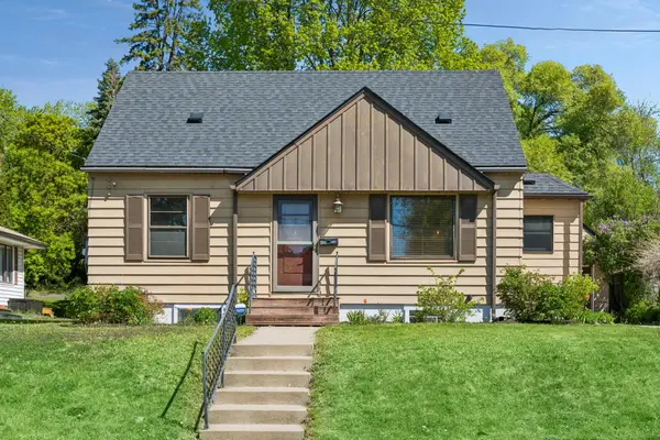 1041 36th Avenue Ne, Minneapolis, MN 55418