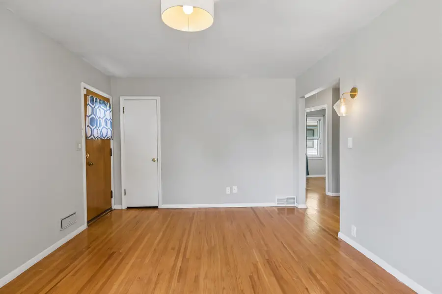 1041 36th Avenue Ne, Minneapolis, MN 55418 - #3