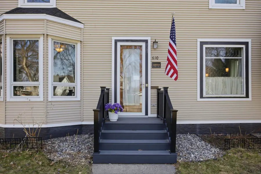 610 9th Street S, Moorhead, MN 56560 - #2