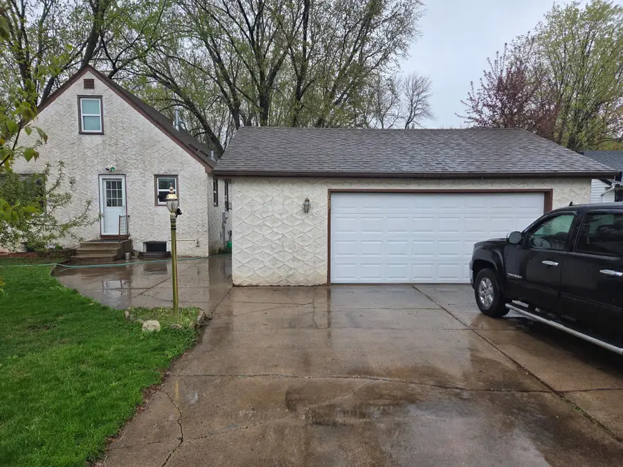 107 5th Street S, Delano, MN 55328 - #2