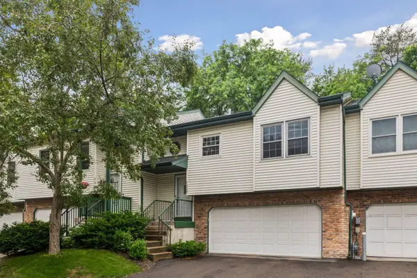 7325 Bren Lane, Eden Prairie, MN 55346