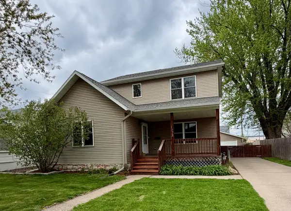 1172 W 4th Street, Winona, MN 55987