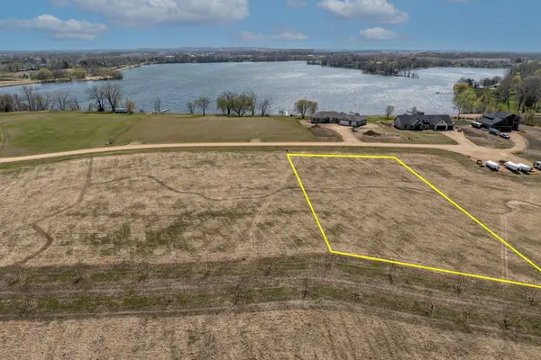 3xxx Lakeview Court, Cleveland, MN 56017