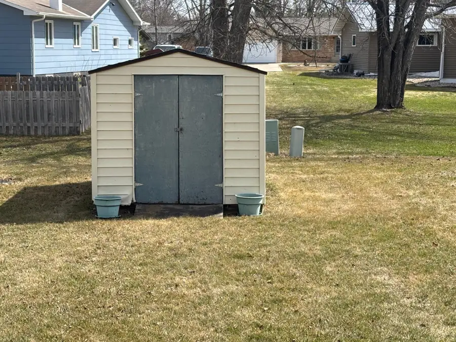 804 Crocker Avenue S, Thief River Falls, MN 56701 - #3