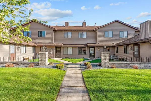 13252 90th Avenue N, Maple Grove, MN 55369