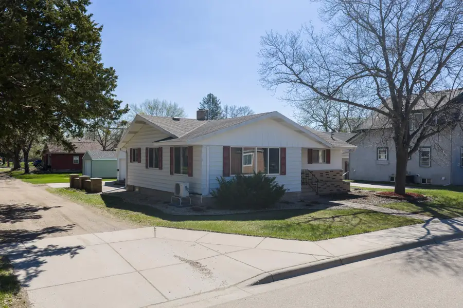 34 Ivy Avenue Ne, Richmond, MN 56368 - #3