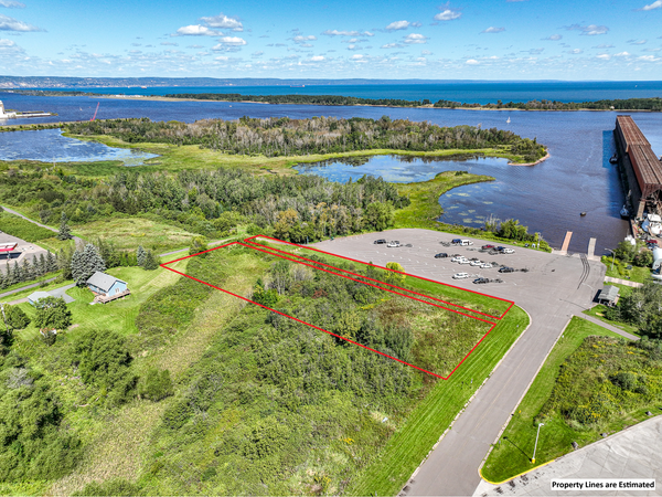 XX 30th Ave E, Superior, WI 54880