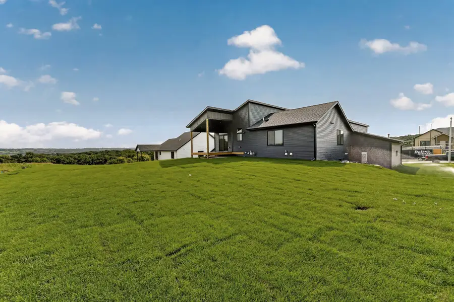 3449 Stonehedge Drive Ne, Rochester, MN 55906 - #3