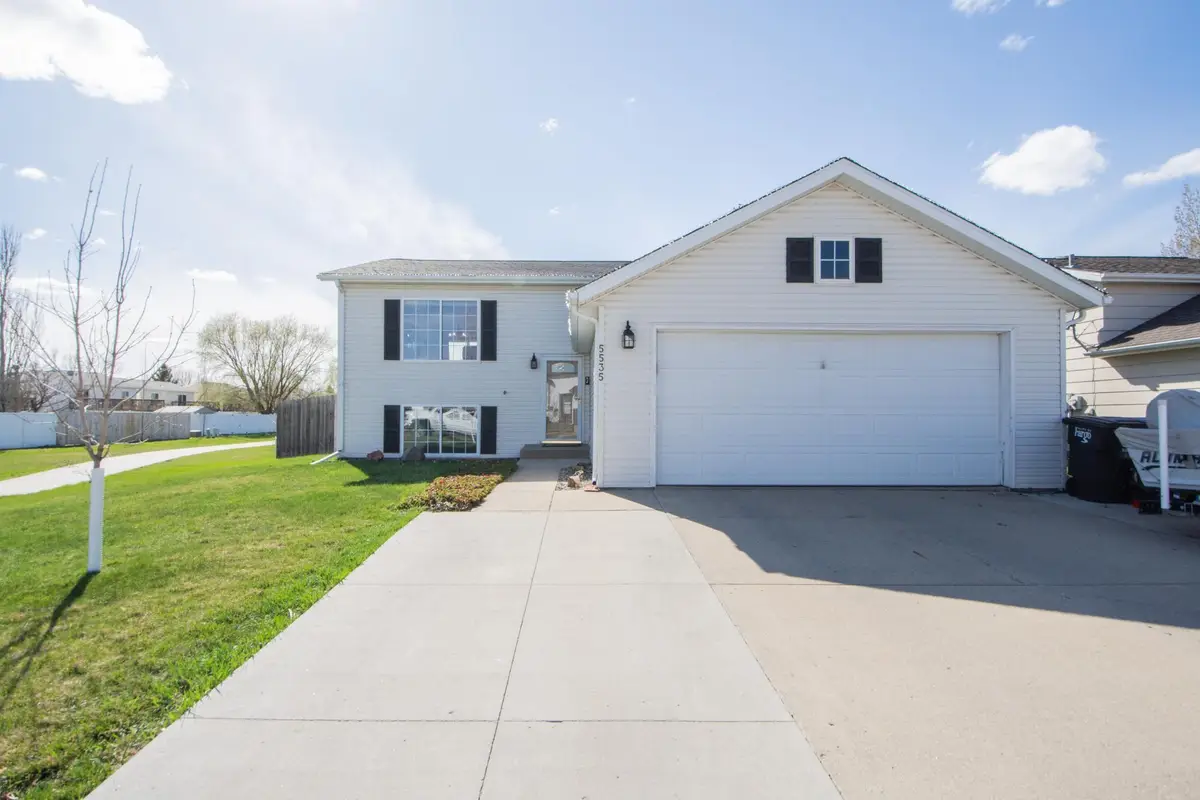5535 18th Street S, Fargo, ND 58104 - #1