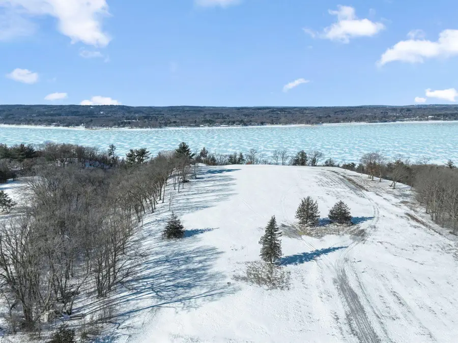 256 Salishan Drive, Hudson, WI 54016 - #3