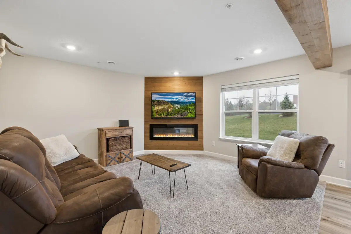 8025 150th Place Nw, Anoka, MN 55303 - #1