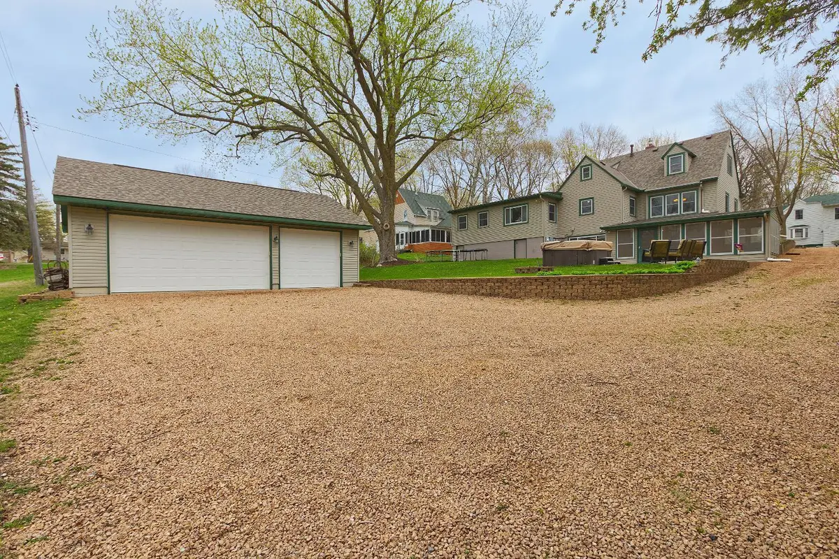 115 Lake Avenue E, Winsted, MN 55395 - #1