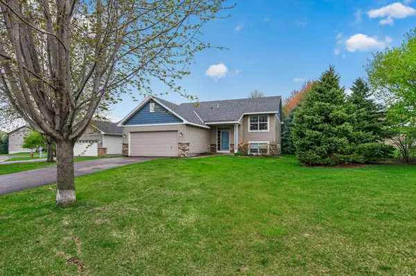 14611 Boxwood Path, Rosemount, MN 55068