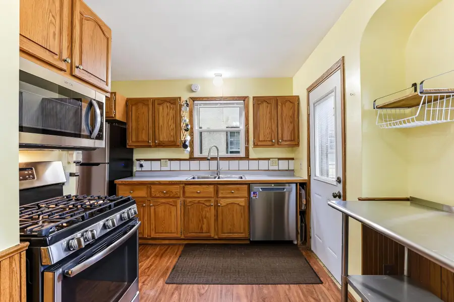 3845 Perry Avenue N, Robbinsdale, MN 55422 - #3