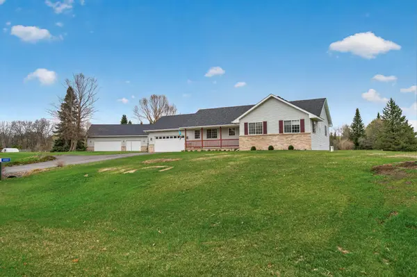 4410 Elk Court, North Branch, MN 55056