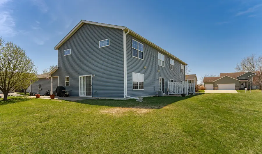 619 Pointe Court Sw, Rochester, MN 55902 - #2