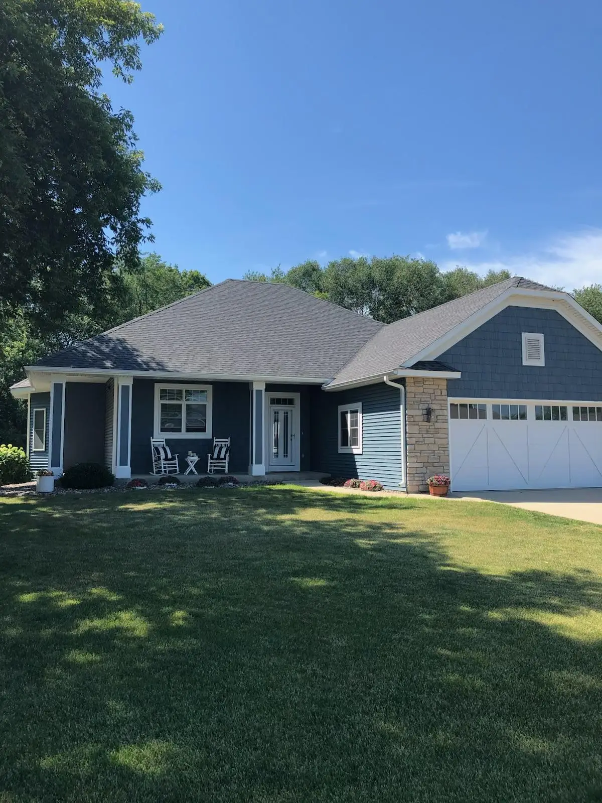 645 Lancaster Boulevard, Zumbrota, MN 55992 - #1