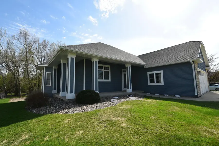 645 Lancaster Boulevard, Zumbrota, MN 55992 - #3