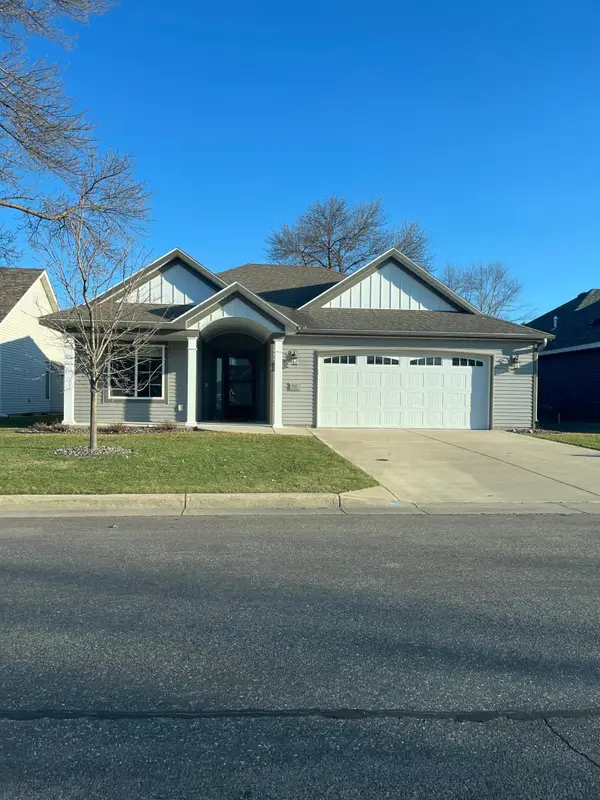 28 Waterford Lane, Waite Park, MN 56387