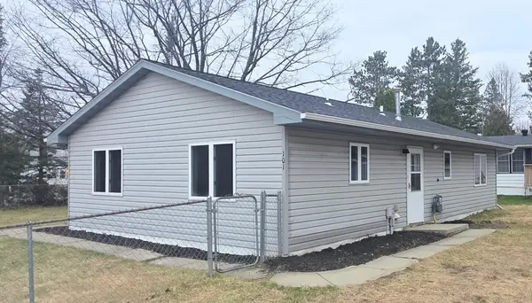 101 E 45th Street, Hibbing, MN 55746