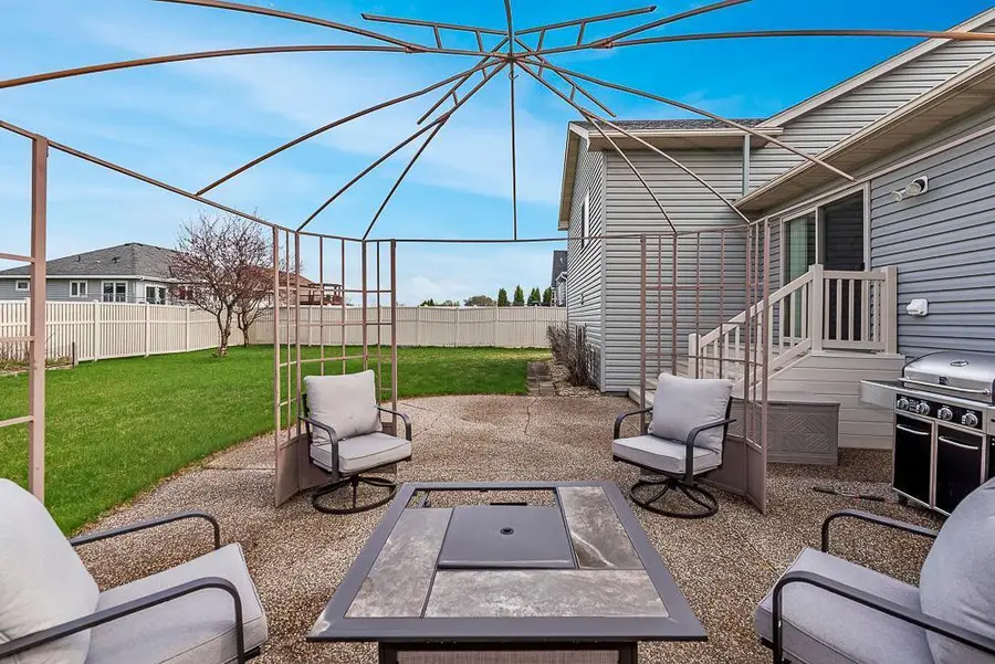 1721 Prairie View Lane Ne, Sauk Rapids, MN 56379 - #3