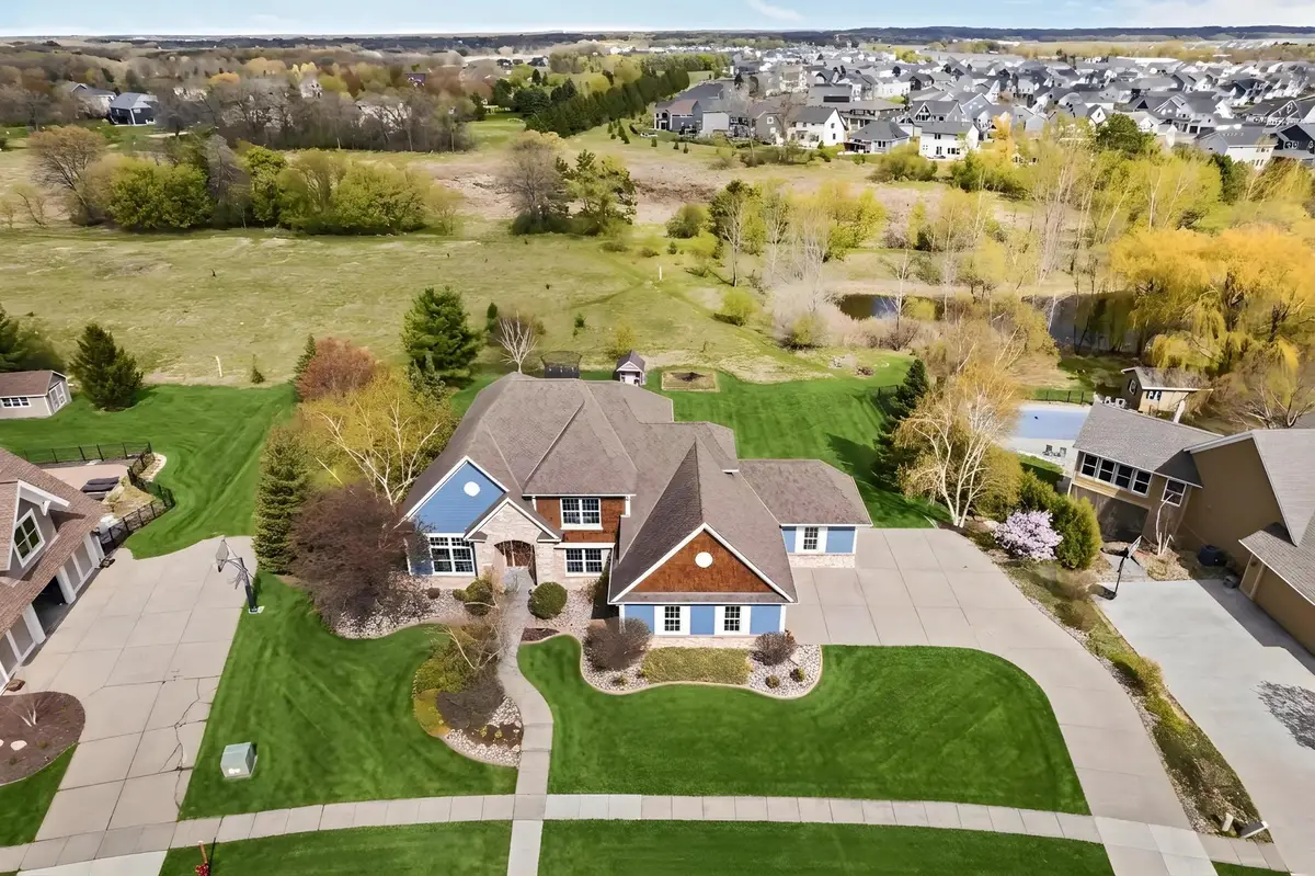 4009 Kindred Way, Lake Elmo, MN 55042 - #1