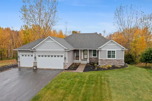 2697 Davis Street S, Cambridge, MN 55008