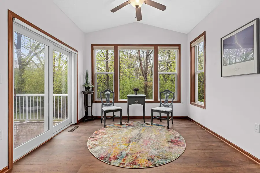 15283 Stonewood Court, Burnsville, MN 55306 - #3